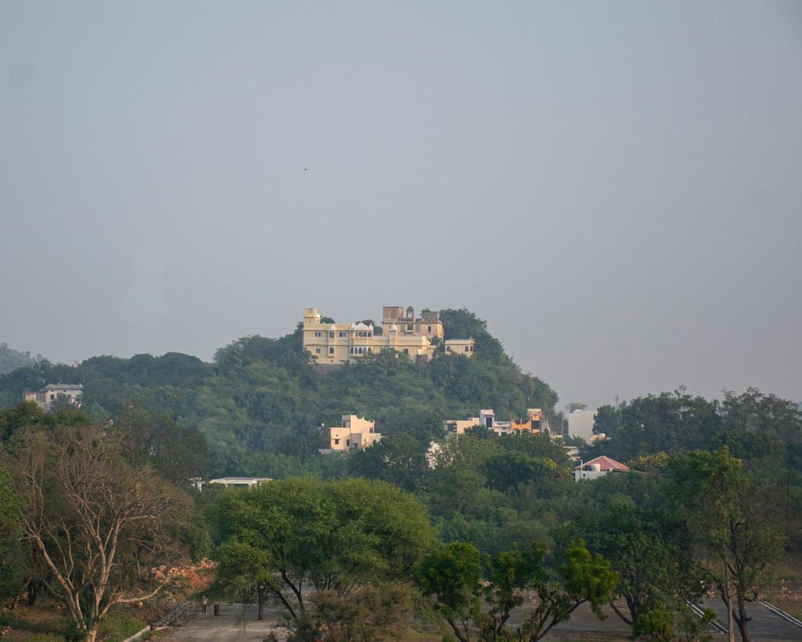 Titardi Garh- 18Th Century Castle Homestay Udaipur Ngoại thất bức ảnh